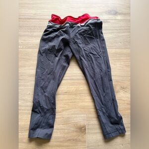 Lululemon Inspire Crop size 8